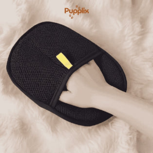 The Ultimate Pet Grooming & Hair Removal Glove